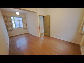 Soho - Sunrise House 02