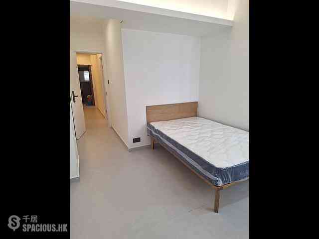 Wan Chai - Four Sea Mansion 10