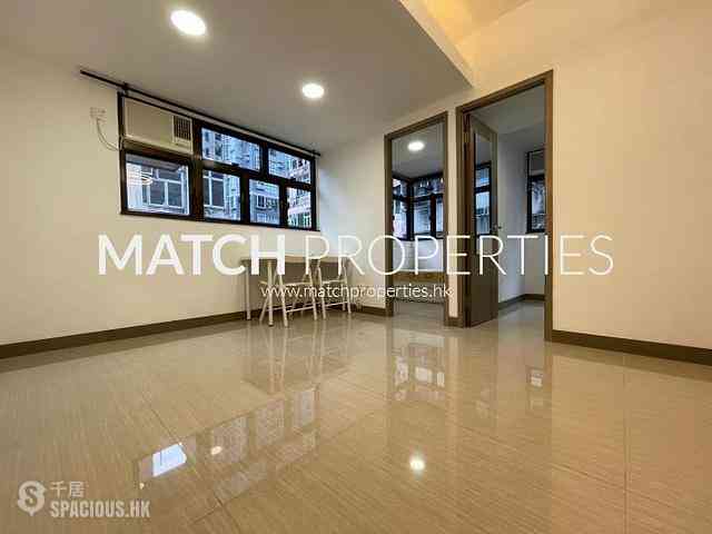 Sai Ying Pun - Wing Fong Mansion 01
