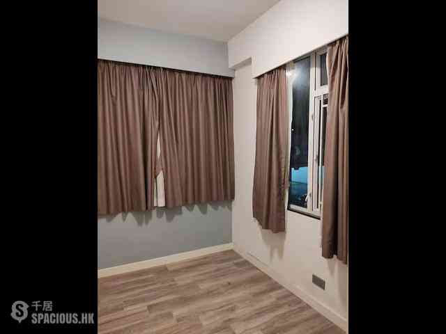 Causeway Bay - Chung Min Mansion 05
