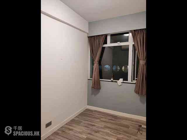 Causeway Bay - Chung Min Mansion 06
