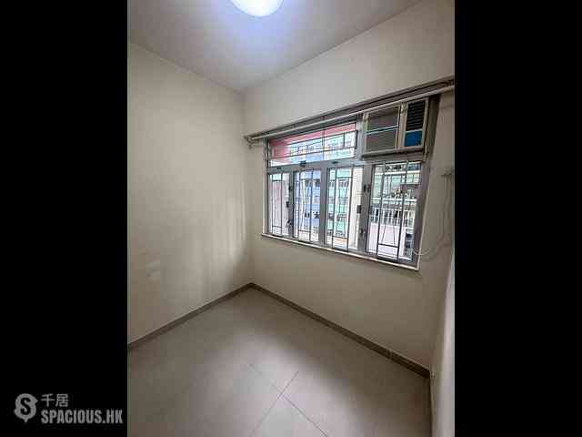 Sheung Wan - Shing Wan Building 03