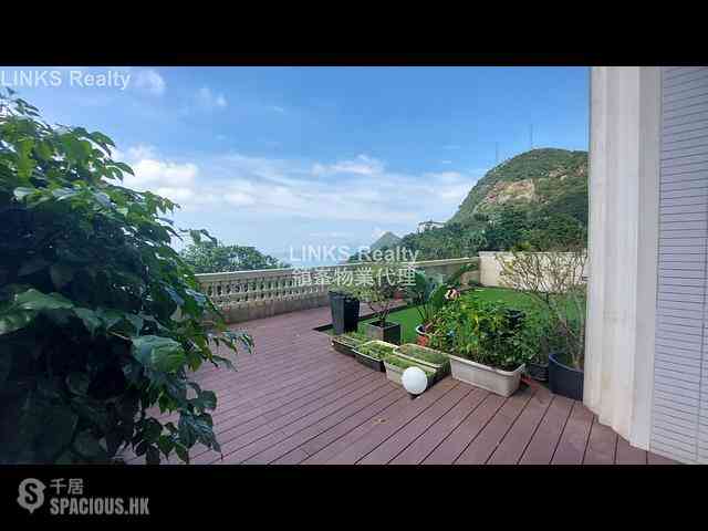 The Peak - The Mount Austin Block 3 04