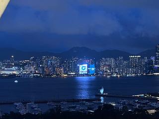 Causeway Bay - Lok Sing Centre 02