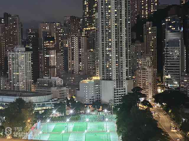 Causeway Bay - Lok Sing Centre 03