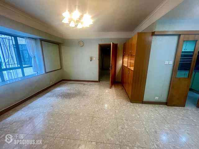 Mid Levels Central - Robinson Heights 01