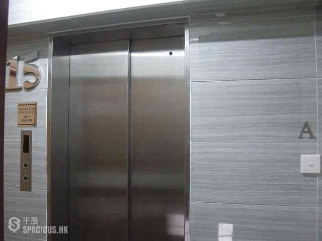 North Point - Fulham Court 02