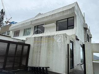 The Peak - Watford Villa 36