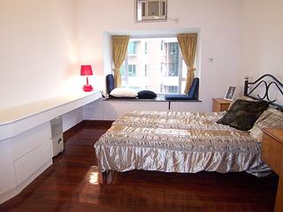 Mid Levels East - Monmouth Place 02