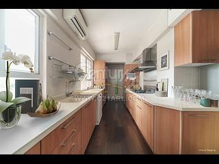 Pok Fu Lam - Baguio Villa Block 30 03