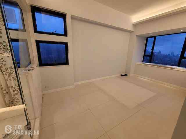 Jardines Lookout - Cavendish Heights Block 2 02