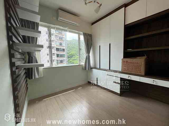 Tai Hang - Morengo Court 01