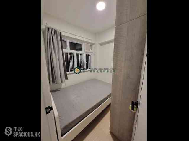Sai Ying Pun - Hing Wah House 07