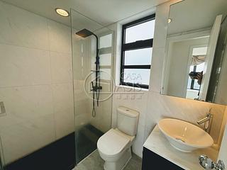 Sai Ying Pun - The Babington 15