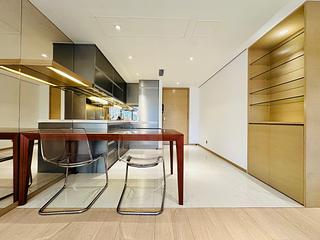 Wan Chai - Convention Plaza Apartments 03