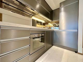 Wan Chai - Convention Plaza Apartments 05