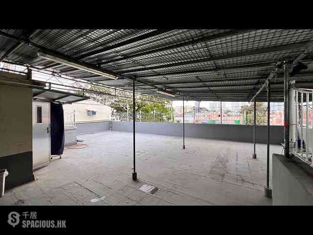 Yau Yat Chuen - 15, Fa Po Street 07