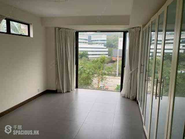 Shouson Hill - Goldson Place 01