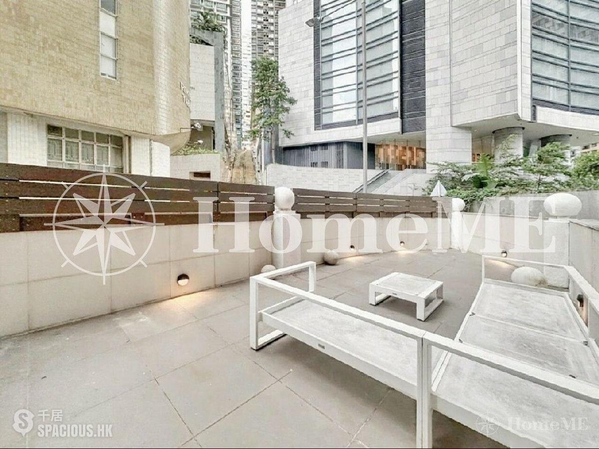 Mid Levels Central - Windsor Court 01