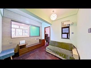 Wan Chai - Thompson Building 07