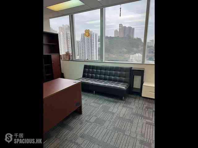 Kwai Chung - Metroplaza Tower 2 04