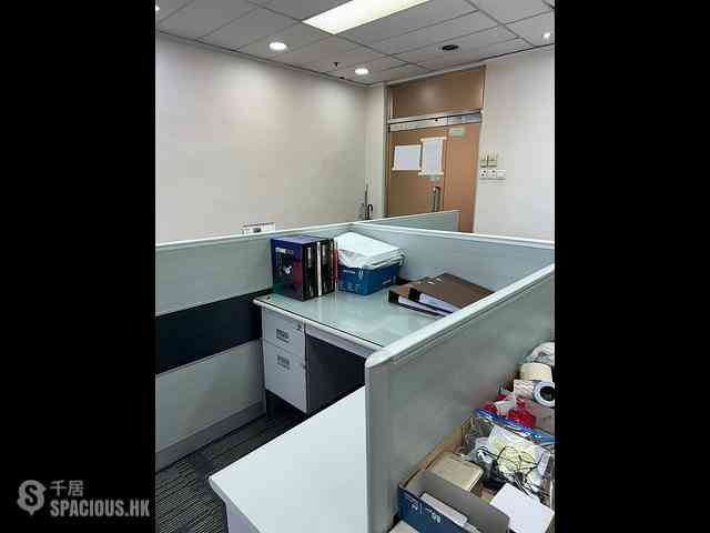 Kwai Chung - Metroplaza Tower 2 05