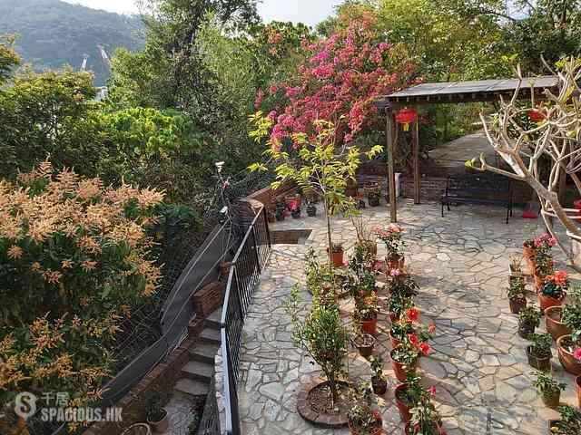 Pok Fu Lam - Chi Fu Fa Yuen Yar Chee Villas 01
