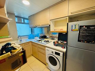 Tung Chung - Caribbean Coast Phase 3 Carmel Cove Lux Living (Tower 12) 05