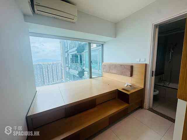 Tung Chung - Caribbean Coast Phase 3 Carmel Cove Lux Living (Tower 12) 08