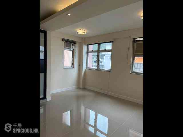 Kennedy Town - Han Yu Building 03