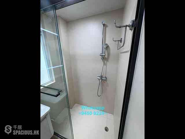 Sheung Wan - 15-17, Mercer Street 08