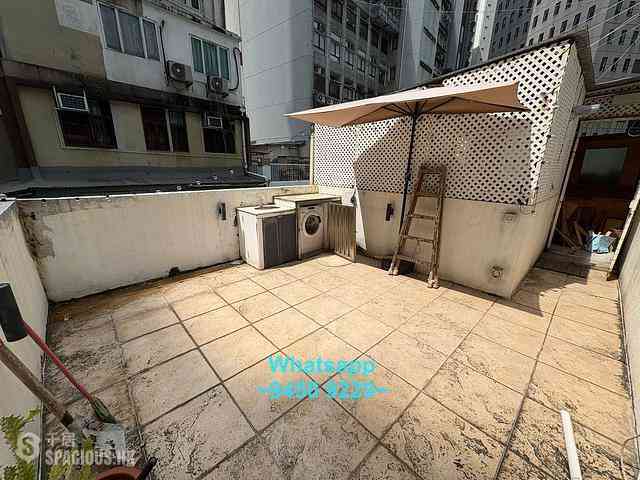 Sheung Wan - 15-17, Mercer Street 10