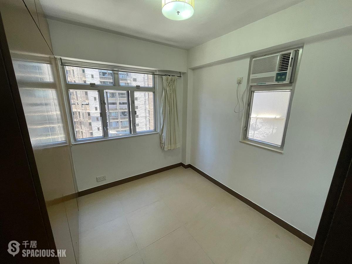 Sai Ying Pun - Hang Sing Mansion 01