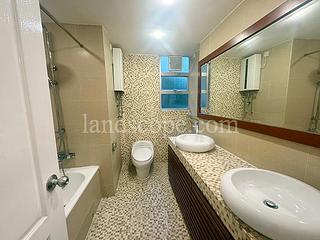 Mid Levels West - Fairview Mansion 04