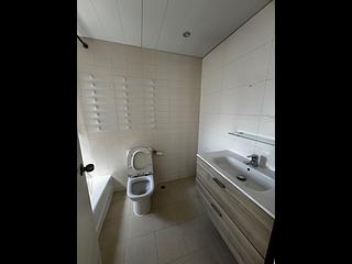 Mid Levels Central - The Grand Panorama 07
