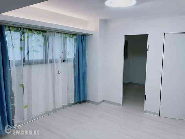 Mid Levels West - Sung Ling Mansion 02