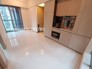 Sai Ying Pun - King's Hill 02