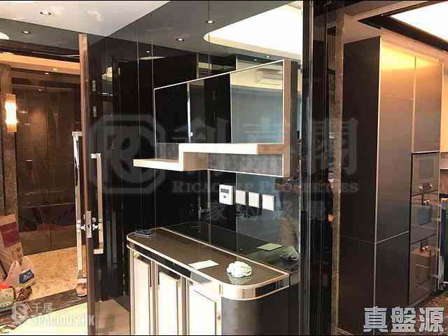 Ho Man Tin - Ultima Phase 2 Tower 2 04