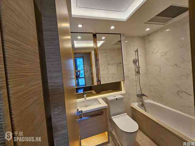Ho Man Tin - Mantin Heights Block 10 06