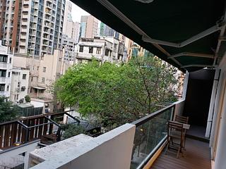 Noho - 77-81, Hollywood Road 04