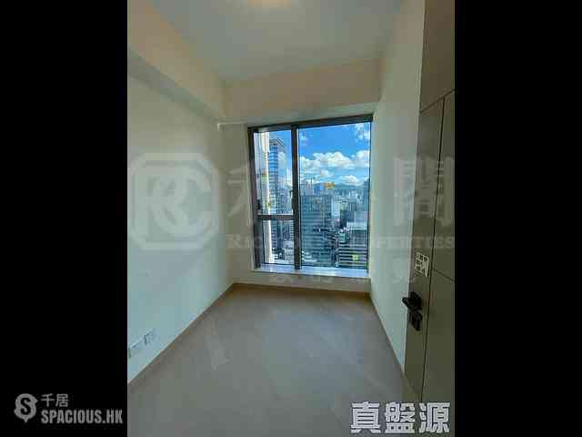 Ngau Tau Kok - Grand Central Phase 1 Block 2 03