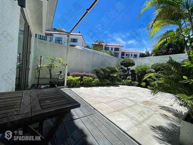 Clear Water Bay - Rise Park Villas 06