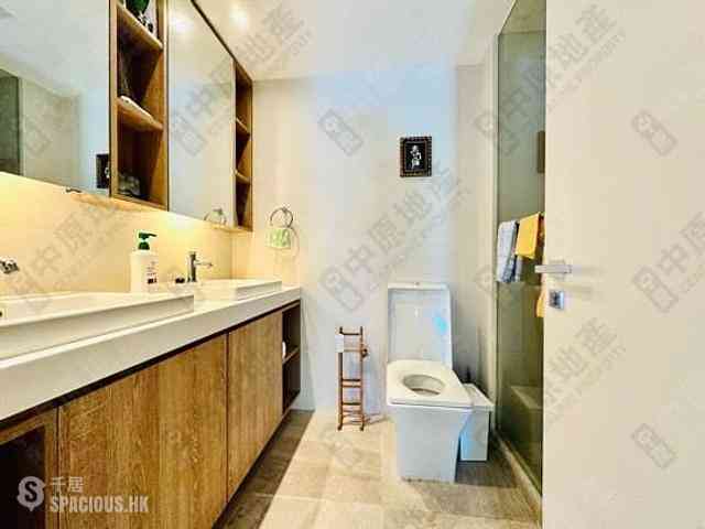 Clear Water Bay - Rise Park Villas 08