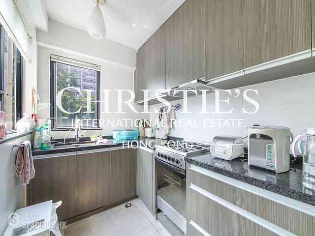 Mid Levels West - Emerald Gardens 10
