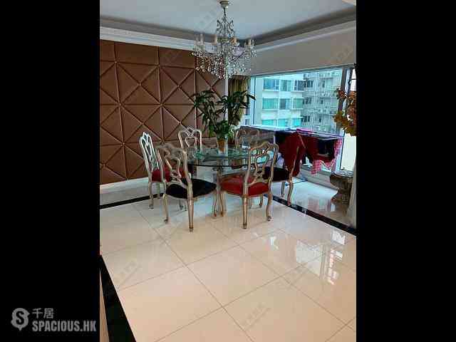 West Kowloon - The Waterfront Phase 2 Block 5 03