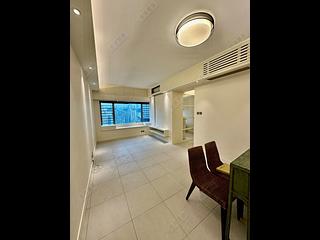 West Kowloon - Sorrento Phase 1 Block 6 02