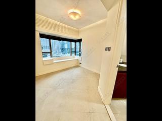 West Kowloon - Sorrento Phase 1 Block 6 05