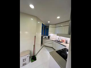 West Kowloon - Sorrento Phase 2 Block 2 02