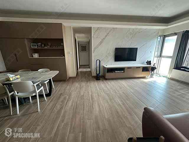 West Kowloon - Sorrento Phase 2 Block 1 02
