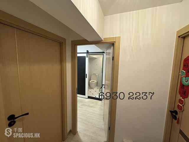 Mid Levels West - Sung Ling Mansion 02